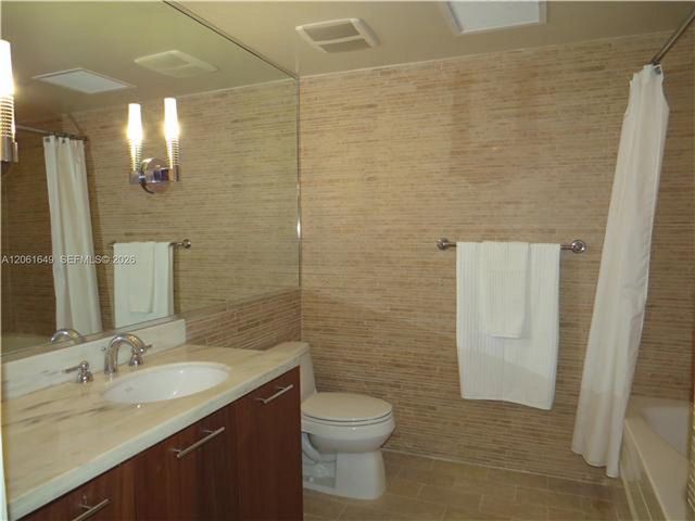 50 Biscayne Blvd 508, Miami, FL 33132