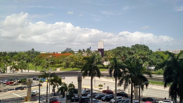 50 Biscayne Blvd 508, Miami, FL 33132
