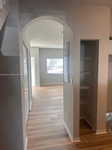 2338 SE 23rd Terrace 2338, Homestead, FL 33035