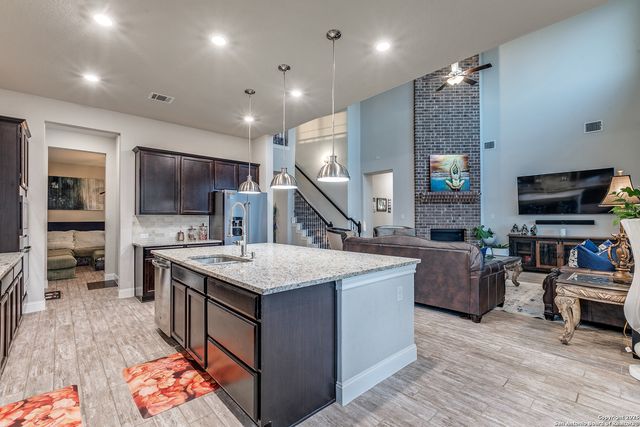 2114 Derussy, San Antonio, TX 78253