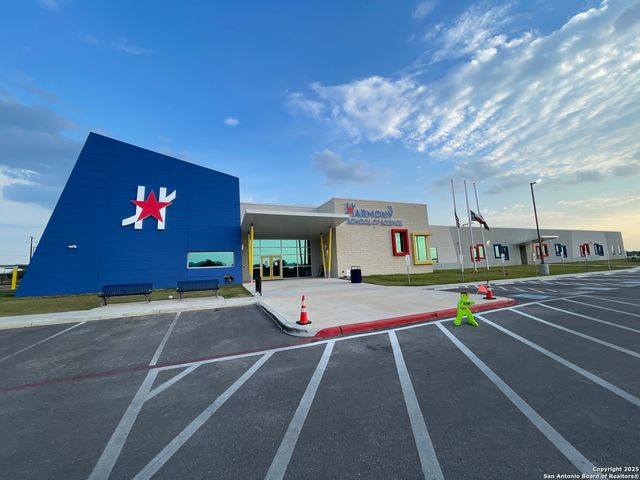 2114 Derussy, San Antonio, TX 78253