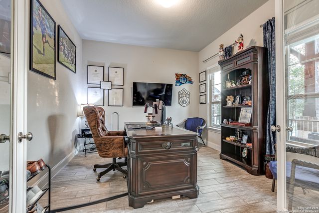 2114 Derussy, San Antonio, TX 78253