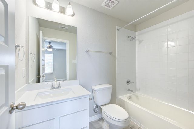 821 Laguna Green Lane, Katy, TX 77493