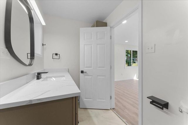 400 Talaflo Street, Tallahassee, FL 32308