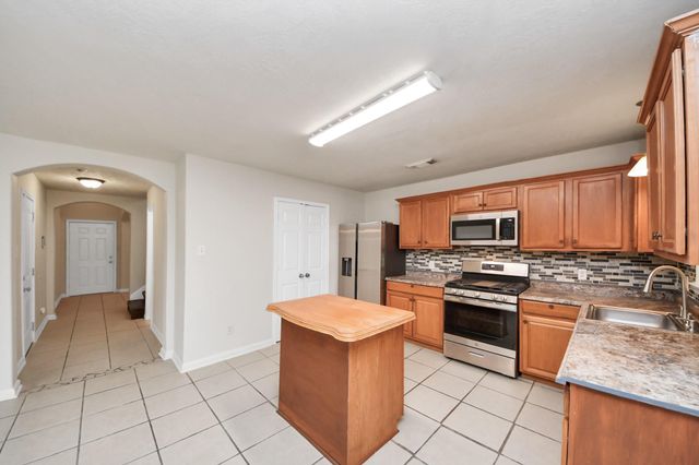 21710 Oriole Trail, Humble, TX 77338