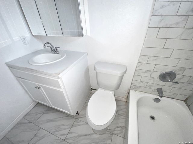 206 Plainview, San Antonio, TX 78228