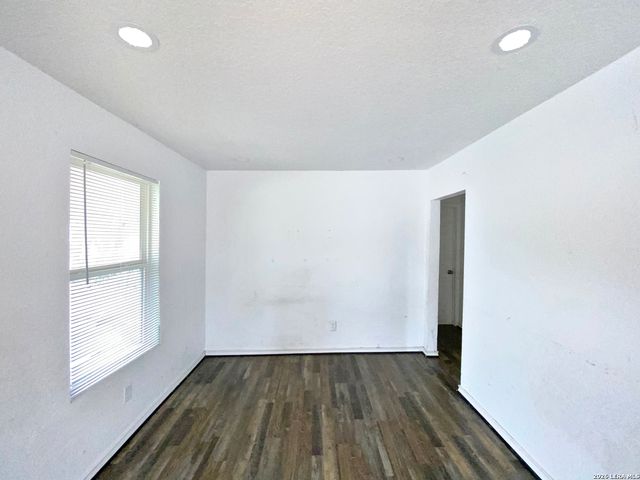 206 Plainview, San Antonio, TX 78228