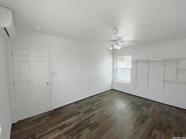 206 Plainview, San Antonio, TX 78228