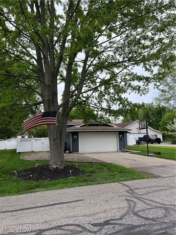 5825 Olive Avenue, North Ridgeville, OH 44039