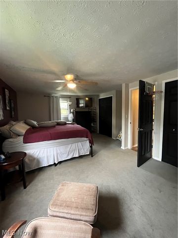 5825 Olive Avenue, North Ridgeville, OH 44039