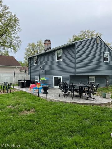 5825 Olive Avenue, North Ridgeville, OH 44039