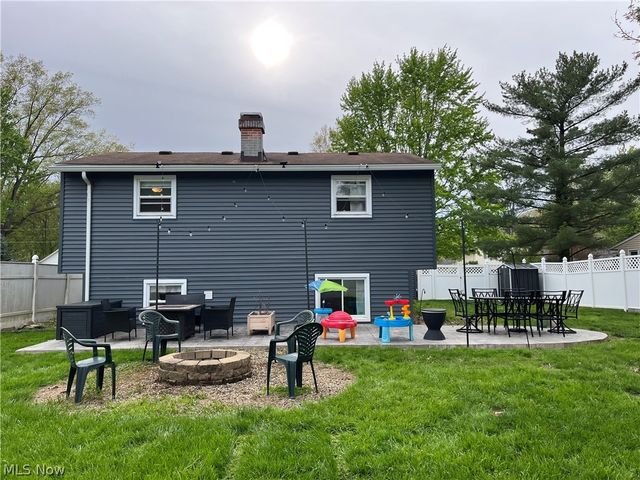 5825 Olive Avenue, North Ridgeville, OH 44039