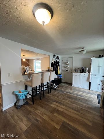 5825 Olive Avenue, North Ridgeville, OH 44039