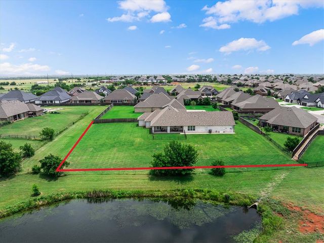 6221 NW 163rd Place, Edmond, OK 73013