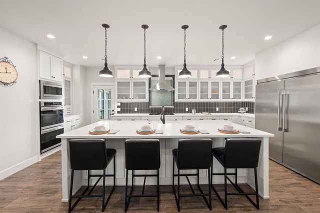 6221 NW 163rd Place, Edmond, OK 73013