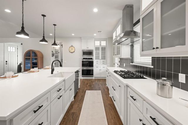 6221 NW 163rd Place, Edmond, OK 73013