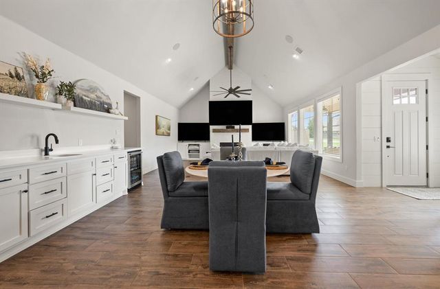 6221 NW 163rd Place, Edmond, OK 73013