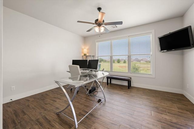 6221 NW 163rd Place, Edmond, OK 73013