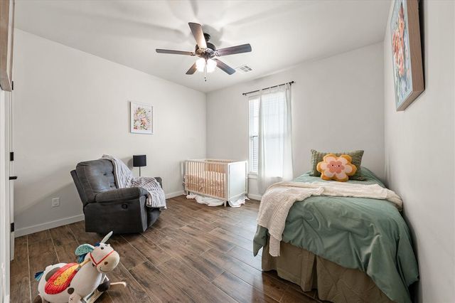 6221 NW 163rd Place, Edmond, OK 73013