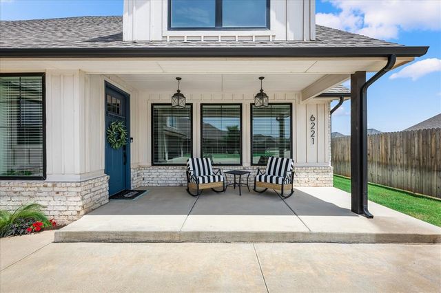 6221 NW 163rd Place, Edmond, OK 73013