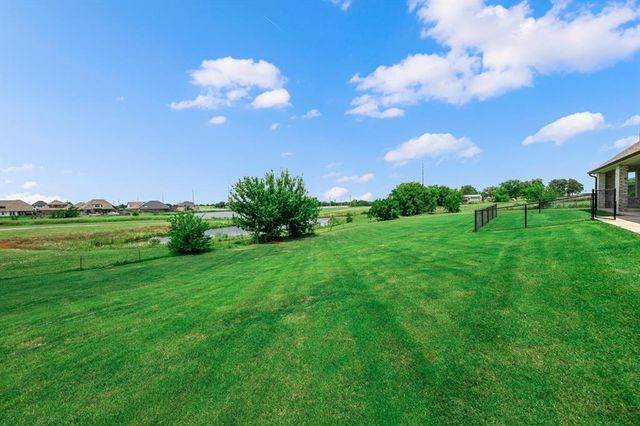 6221 NW 163rd Place, Edmond, OK 73013