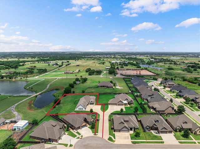 6221 NW 163rd Place, Edmond, OK 73013