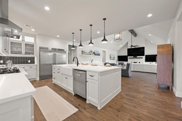 6221 NW 163rd Place, Edmond, OK 73013