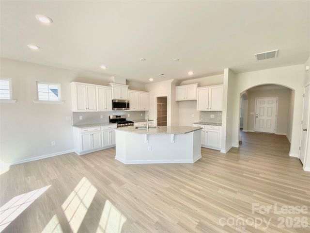 1016 Whipcord Drive, Waxhaw, NC 28173