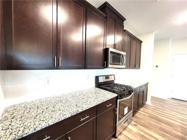 614 Easton Way, Lawrenceville, GA 30043