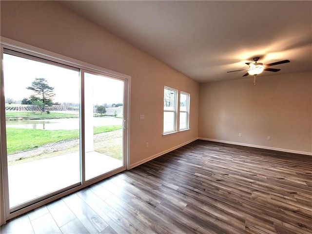 614 Easton Way, Lawrenceville, GA 30043