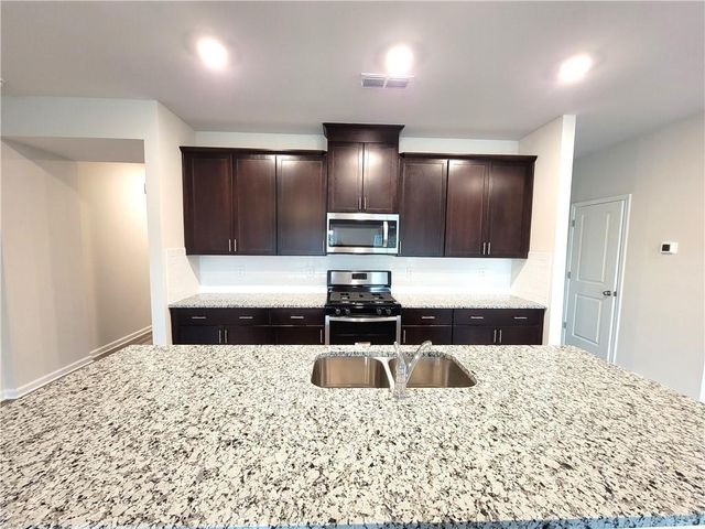 614 Easton Way, Lawrenceville, GA 30043