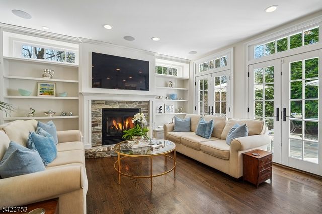 44 Canoe Brook Pkwy, Summit City, NJ 07901