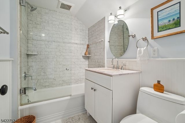 44 Canoe Brook Pkwy, Summit City, NJ 07901