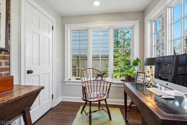 44 Canoe Brook Pkwy, Summit City, NJ 07901