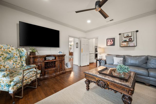 4911 76th Street, Lubbock, TX 79424