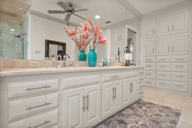 4911 76th Street, Lubbock, TX 79424