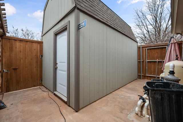 4911 76th Street, Lubbock, TX 79424