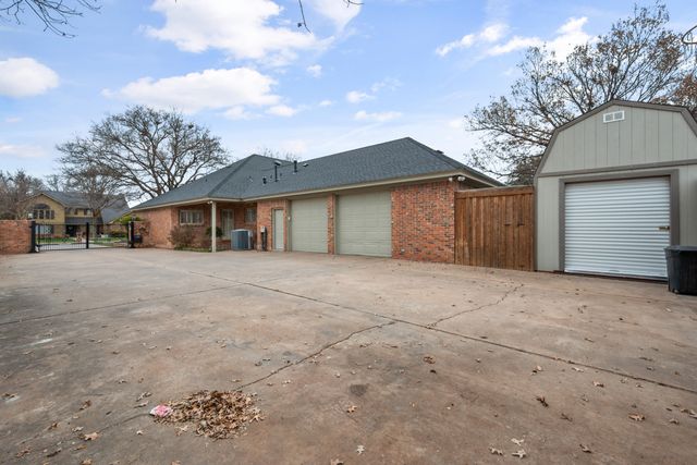 4911 76th Street, Lubbock, TX 79424