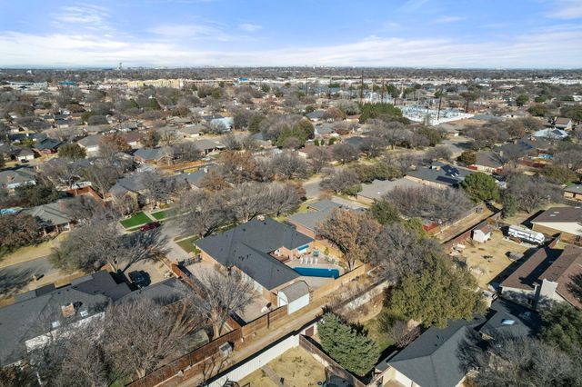 4911 76th Street, Lubbock, TX 79424