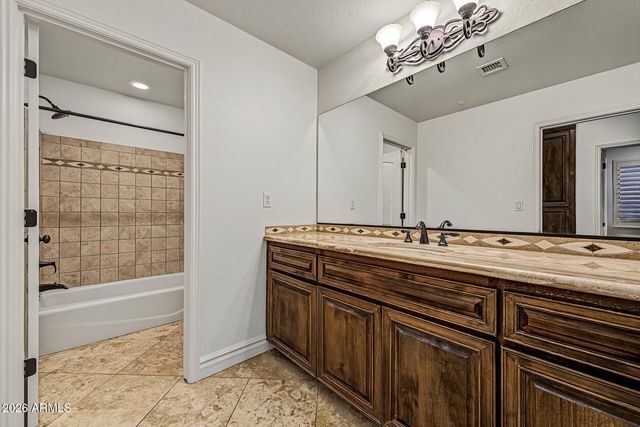 5261 S BRADSHAW Place, Chandler, AZ 85249
