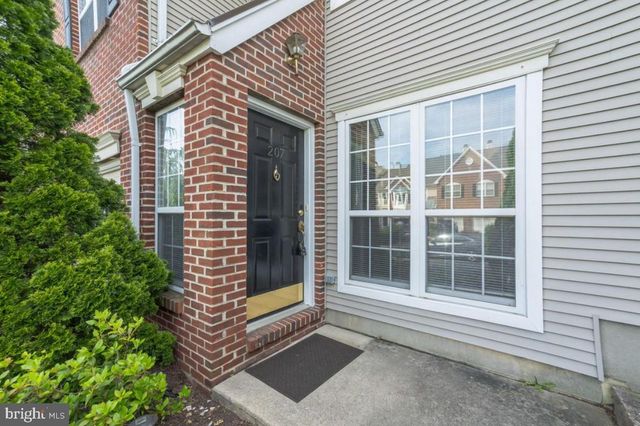 207 VALLEY FORGE LOOKOUT PL, Radnor, PA 19087