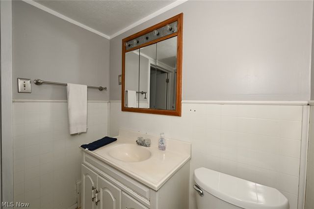 553 Princeton Avenue, Barberton, OH 44203