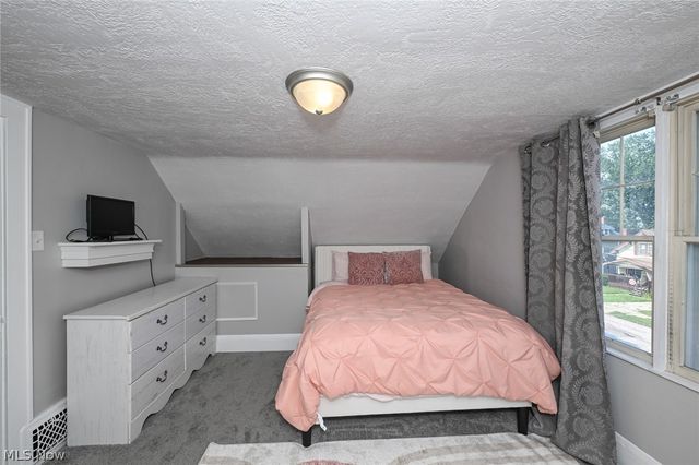 553 Princeton Avenue, Barberton, OH 44203
