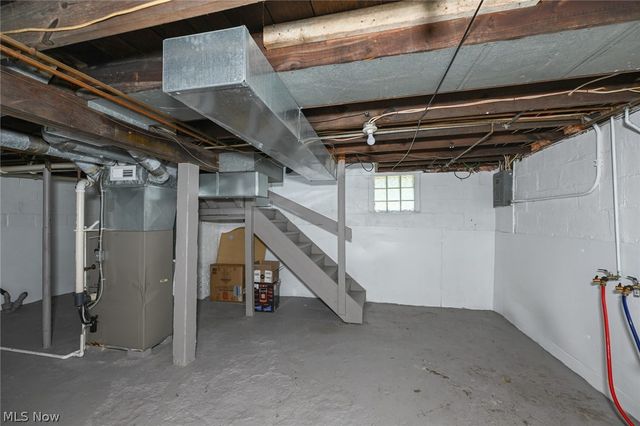 553 Princeton Avenue, Barberton, OH 44203
