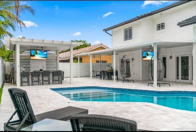 20051 NW 64th Pl 0, Hialeah, FL 33015