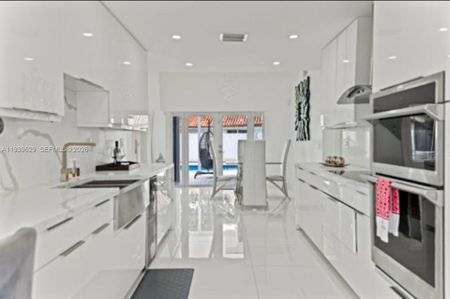 20051 NW 64th Pl 0, Hialeah, FL 33015