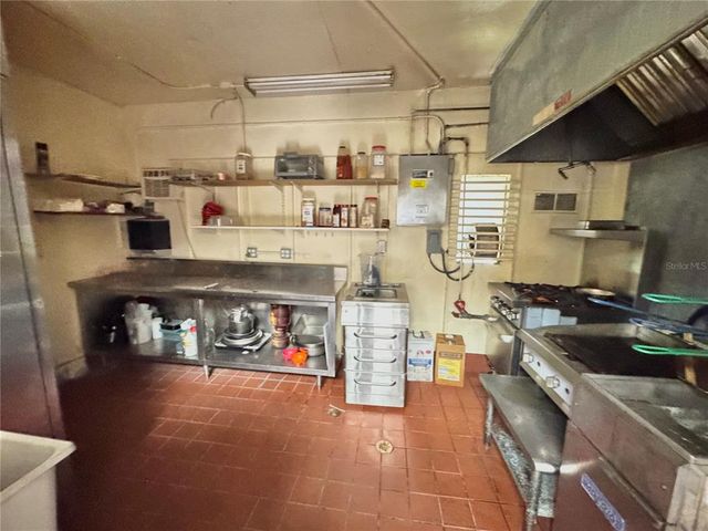 3415 E COUNTY ROAD 542, Lakeland, FL 33801