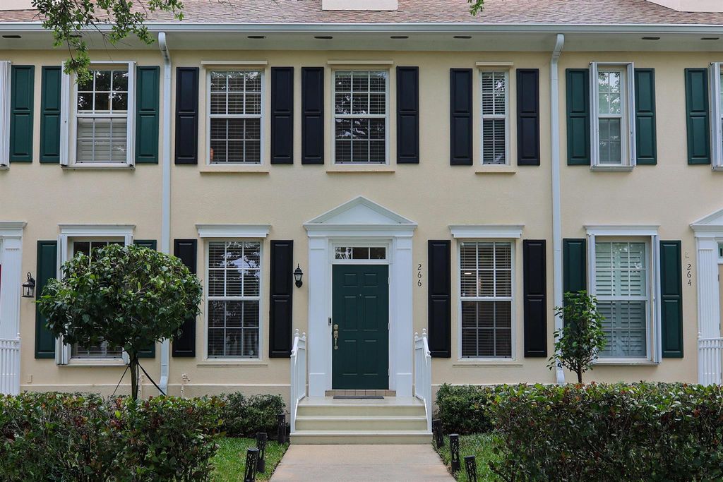 266 Iris Drive, Jupiter, FL 33458