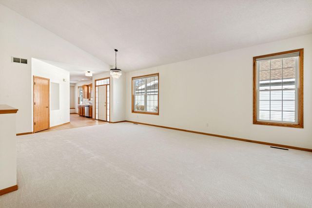 481 Meadowood Lane, Burnsville, MN 55337