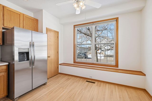 481 Meadowood Lane, Burnsville, MN 55337